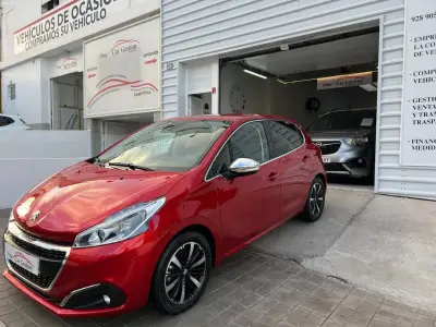 Peugeot 208 2019 en Gran Canaria · CEC