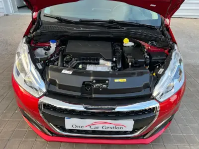 Peugeot 208 2019 · foto 15