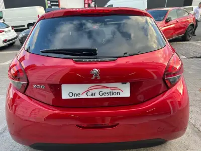Peugeot 208 2019 · foto 5