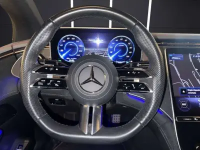 Mercedes-Benz EQE 2023 · foto 10