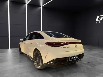 Mercedes-Benz EQE 2023 · foto 3