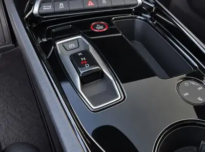 Audi e-tron GT 2023 · foto 15