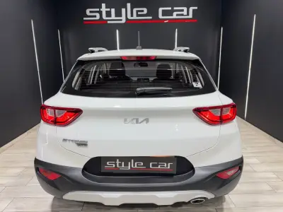 KIA Stonic 2022 · foto 5