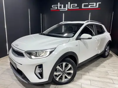 KIA Stonic 2022 · foto 3