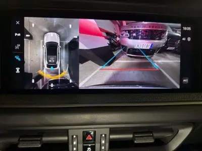 Porsche Cayenne Coupe 2024 · foto 12