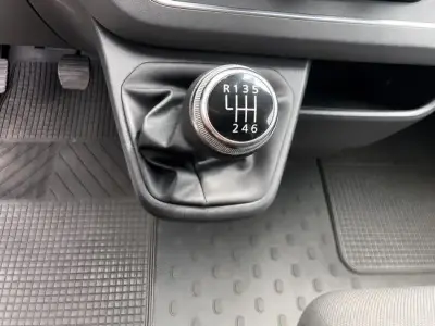 Renault Trafic 2024 · foto 16