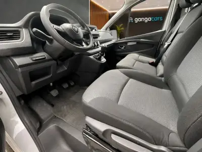 Renault Trafic 2024 · foto 14