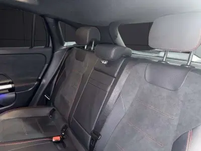 Mercedes-Benz EQA 2024 · foto 16