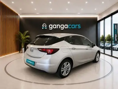 Opel Astra 2021 · foto 5