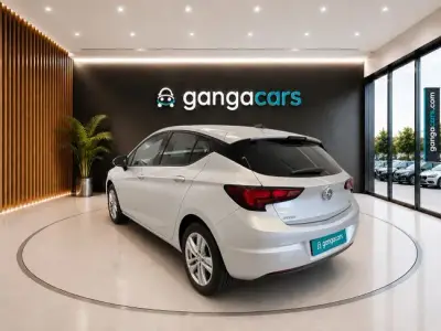 Opel Astra 2021 · foto 7