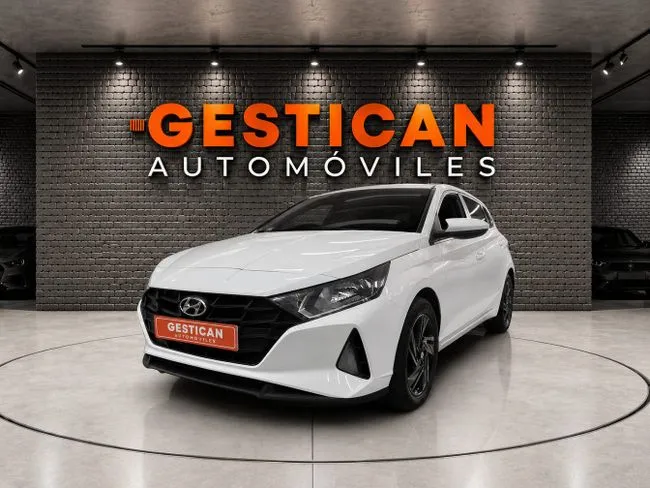 Hyundai i20 2022 en 4 islas · CEC