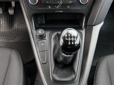 Ford Focus 2015 · foto 16