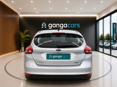 Ford Focus 2015 · foto 4