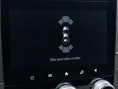 Renault Megane 2024 · foto 10
