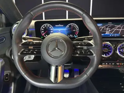 Mercedes-Benz Clase A 2025 · foto 11