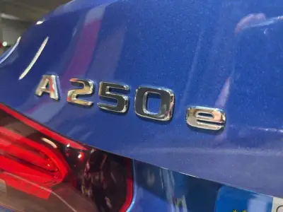 Mercedes-Benz Clase A 2025 · foto 8