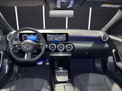 Mercedes-Benz Clase A 2025 · foto 10
