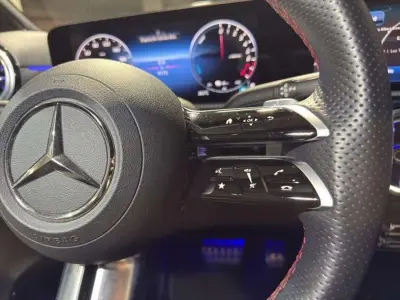 Mercedes-Benz Clase A 2025 · foto 12