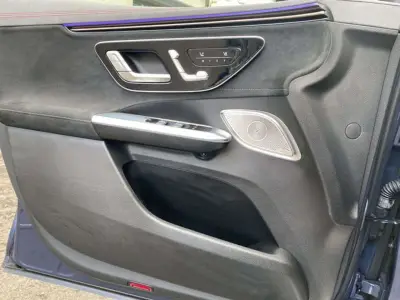 Mercedes-Benz EQE SUV 2025 · foto 13