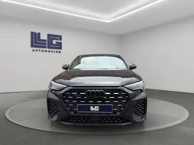 Audi RS Q3 Sportback 2021 · foto 2