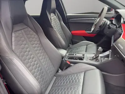 Audi RS Q3 Sportback 2021 · foto 17