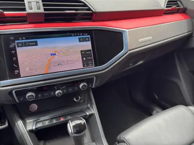 Audi RS Q3 Sportback 2021 · foto 12