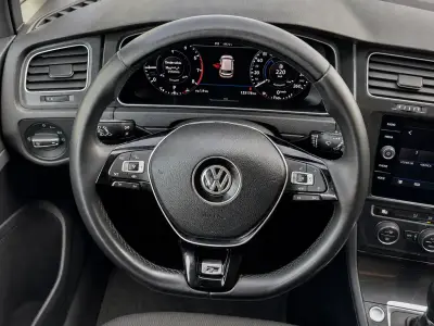 Volkswagen Golf 2018 · foto 11