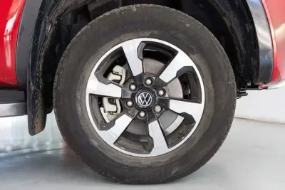 Volkswagen Amarok 2023 · foto 8