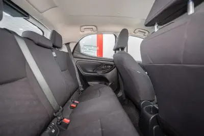 Toyota Yaris 2024 · foto 7