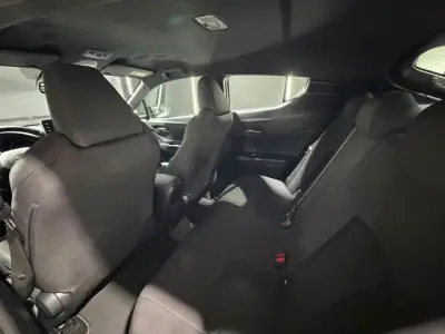 Toyota C-HR 2022 · foto 10