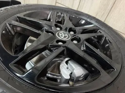 Toyota C-HR 2022 · foto 14