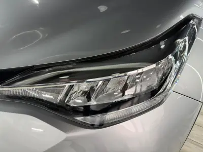 Toyota C-HR 2022 · foto 13