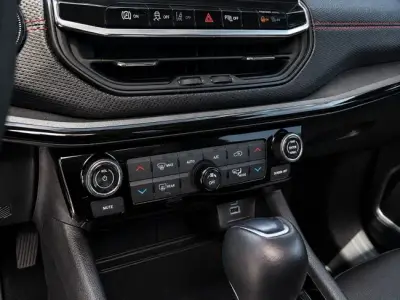 Jeep Compass 2024 · foto 18