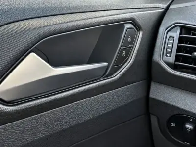 Volkswagen T-Cross 2021 · foto 16
