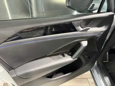 Volkswagen Tiguan 2025 · foto 17