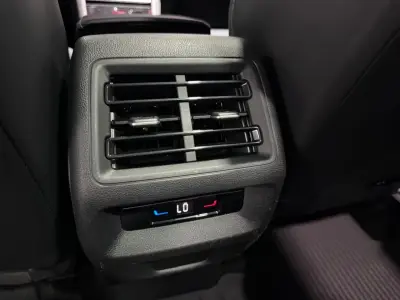 Volkswagen Tiguan 2025 · foto 14