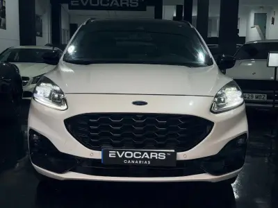 Ford Kuga 2022 · foto 2