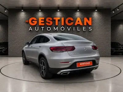 Mercedes-Benz GLC 2022 · foto 8