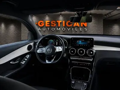 Mercedes-Benz GLC 2022 · foto 13