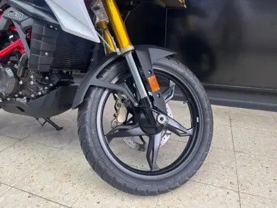 BMW G 310 GS 2023 · foto 11