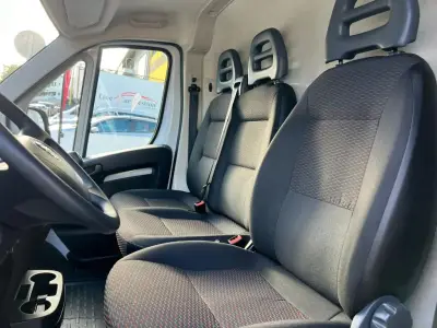 Opel Movano 2022 · foto 7