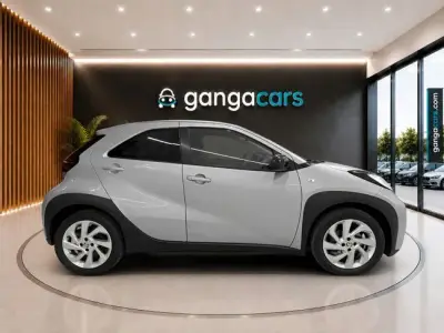 Toyota Aygo X 2024 · foto 7