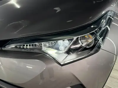 Toyota C-HR 2019 · foto 19