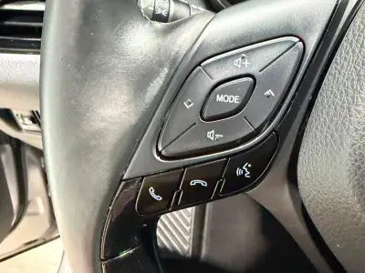 Toyota C-HR 2019 · foto 11