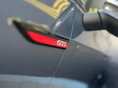 Volkswagen Golf GTI 2022 · foto 19