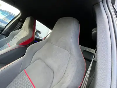 Volkswagen Golf GTI 2022 · foto 10