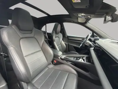 Porsche Macan 2025 · foto 19