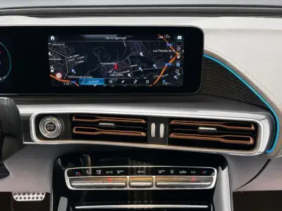 Mercedes-Benz EQC 2023 · foto 12