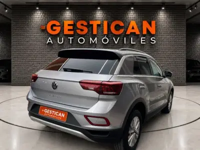 Volkswagen T-Roc 2023 · foto 4