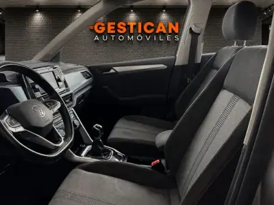 Volkswagen T-Roc 2023 · foto 11